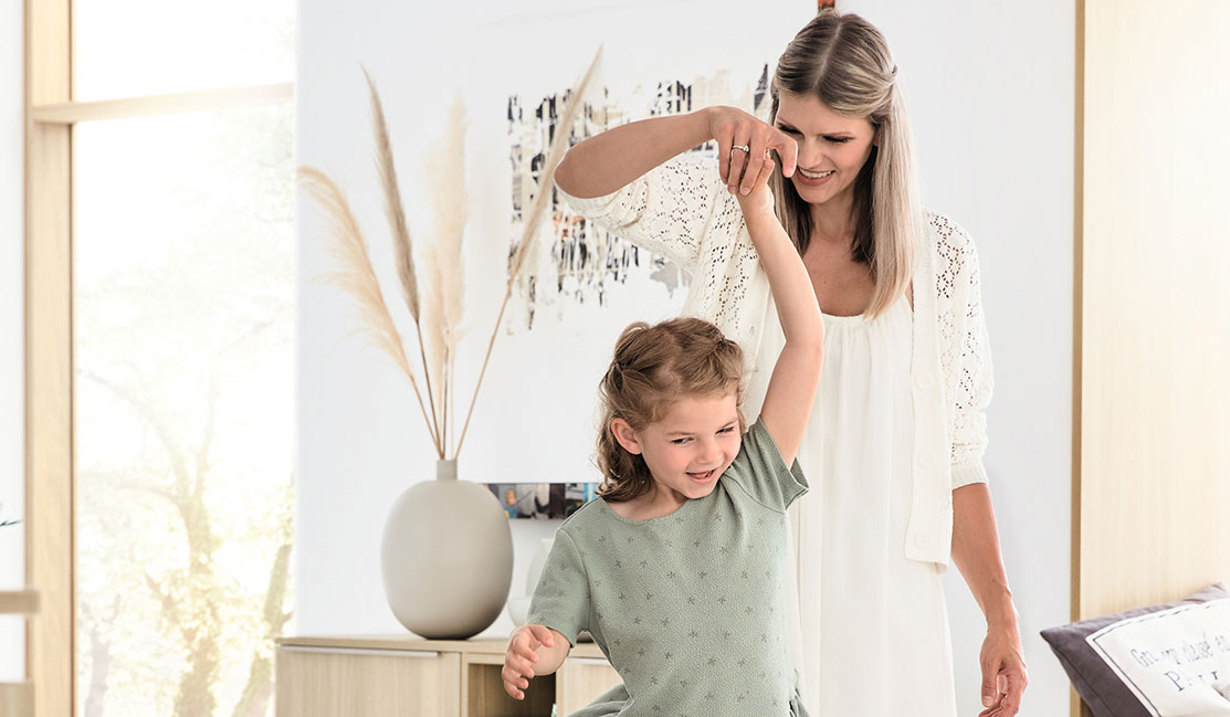 LEBENSRAUM ANKLEIDE.